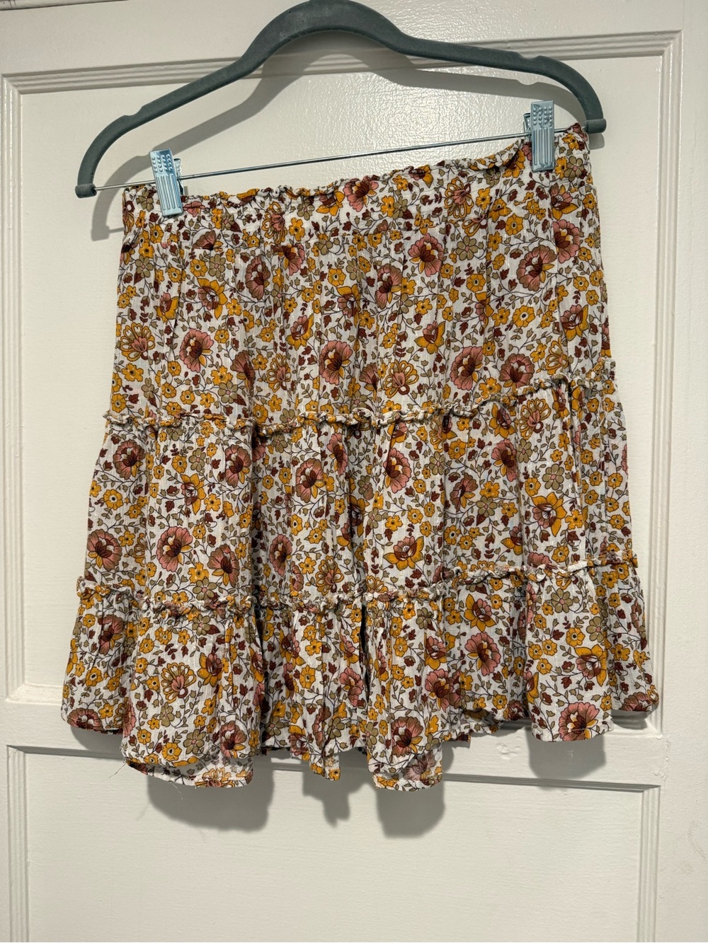 Cynthia Rowley Floral Tiered Mini Skirt - White with Mustard & Rust